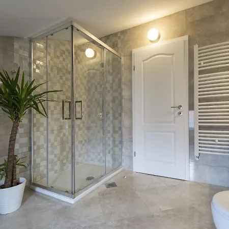 Modern In Becici With Swimming Pool * Лабин